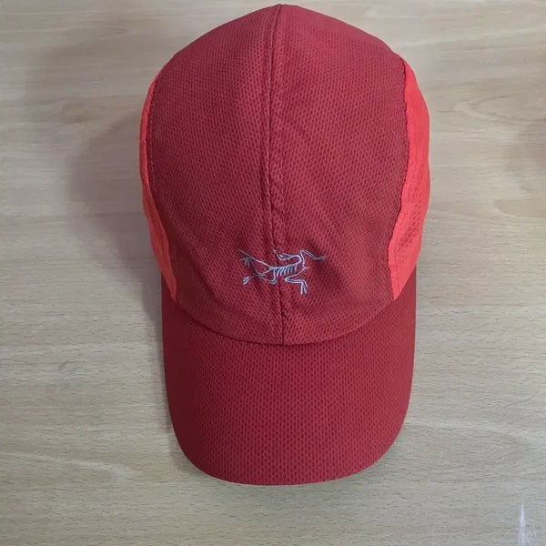 [BUNJANG] Arc'teryx Red Mesh Spandex Cap One Size / 아크테릭스  빨간색 망사 스판  모자   프리사이즈