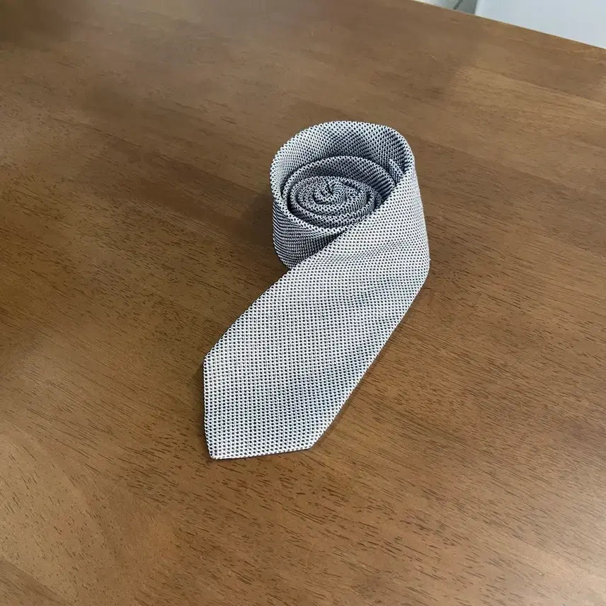 [BUNJANG] Drake's Silk Necktie Free Size / 드레익스 실크 넥타이 OS
