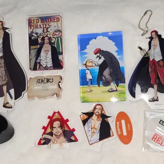 [BUNJANG] One Piece Shanks Merchandise Bundle Set / 원피스 샹크스 굿즈 일괄