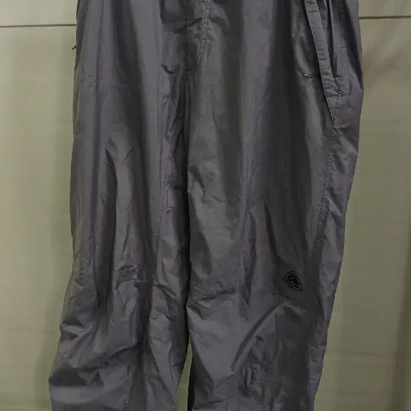 [BUNJANG] Nike ACG Triangle Logo Ski Pants / 나이키 ACG 삼각 로고 스키대용바지 지퍼고리없음 내부흰가루보임