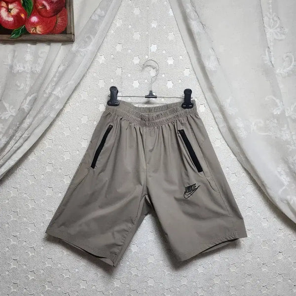 [BUNJANG] Women's Beige Shorts (Size 95-100) / 진베이지 반바지 여성95~100