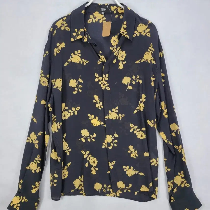 [BUNJANG] Versus Versace Rose Print Silk Shirt / (정품)  베르수스 베르사체 로즈 프린트 실크 셔츠
