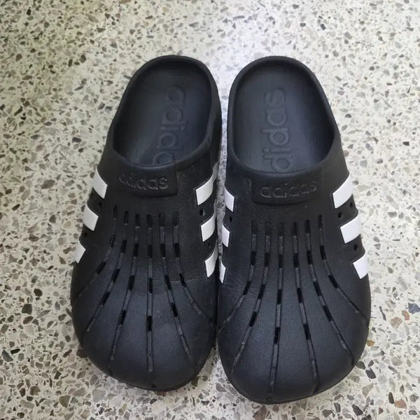 [BUNJANG] Adidas Adilette Comfort Slides Black/White / 아디다스 슬리퍼 260