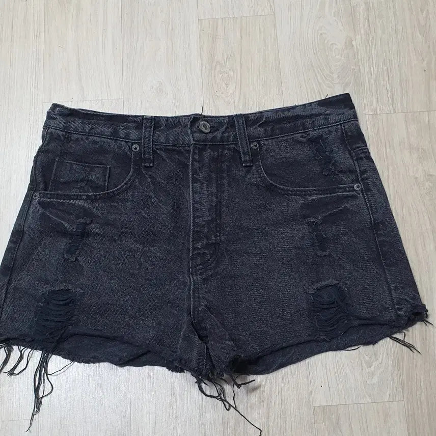 [BUNJANG] Black Damage Hot Pants / 블랙 데미지 핫팬츠