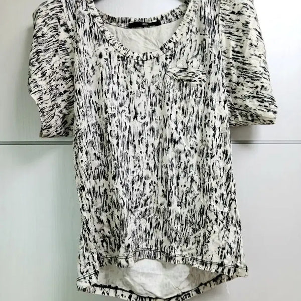 [BUNJANG] Gyaru Chic Short Sleeve T-Shirt / 갸루시크 반팔 티셔츠
