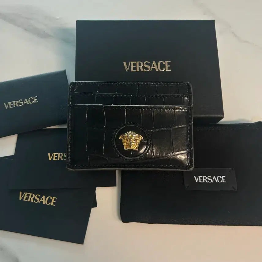 [BUNJANG] Versace Medusa Alligator Pattern Card Holder Black / 베르사체 카드 지갑 블랙