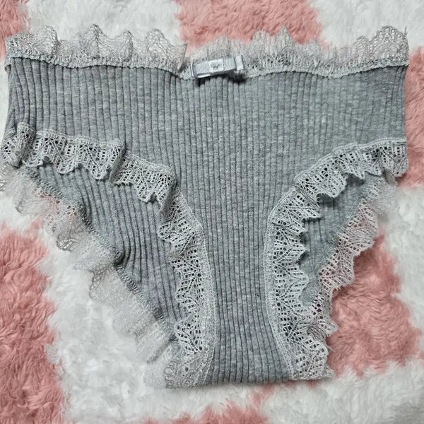 [BUNJANG] Women's Ribbed Lace Brief Panties / (중고) 여성 골지 레이스 브리프 팬티