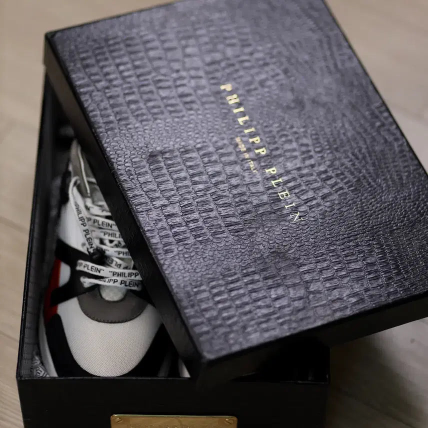 [BUNJANG] Philipp Plein Skull Air Sneakers / [ 정품 ] 전함같은 필립플레인 스컬 에어 스니커즈