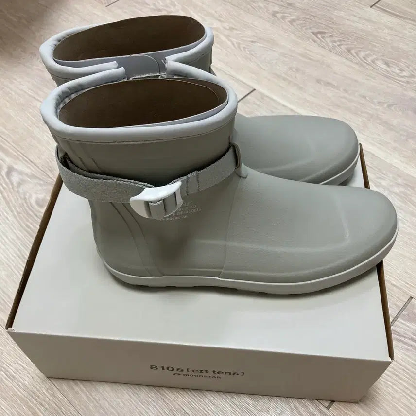 [BUNJANG] Moonstar 810s Marche Moddy Rain Boots Ash Grey Size 260 / (260) 문스타 810s 마르케 모디 레인부츠 애쉬 그레이