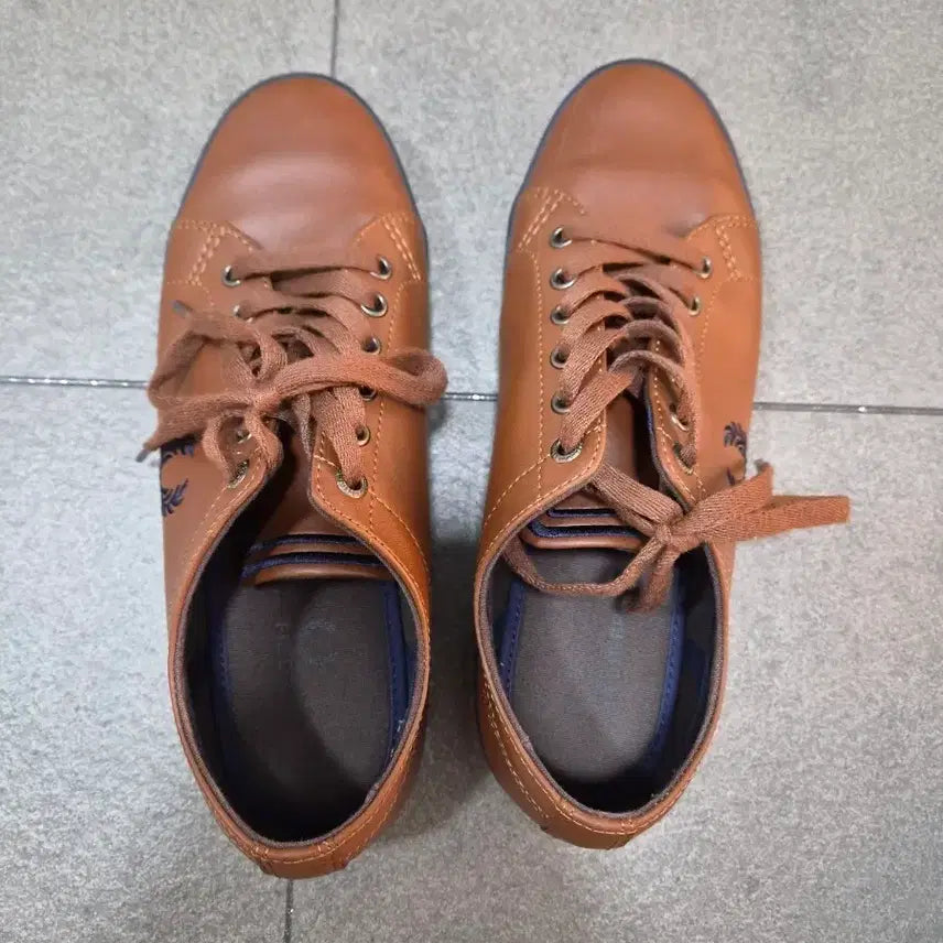 [BUNJANG] Fred Perry Brown Leather Sneakers / 프레드페리 스니커즈