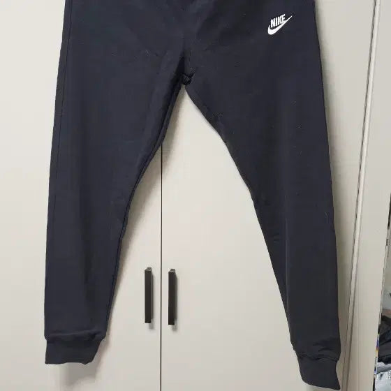 [BUNJANG] Nike Swoosh Fleece Jogger Pants Black / 나이키 스우시 기모 조거팬츠 블랙