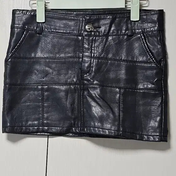 [BUNJANG] Black Quilted Leather Mini Skirt / 블랙 가죽 퀼팅 미니 스커트