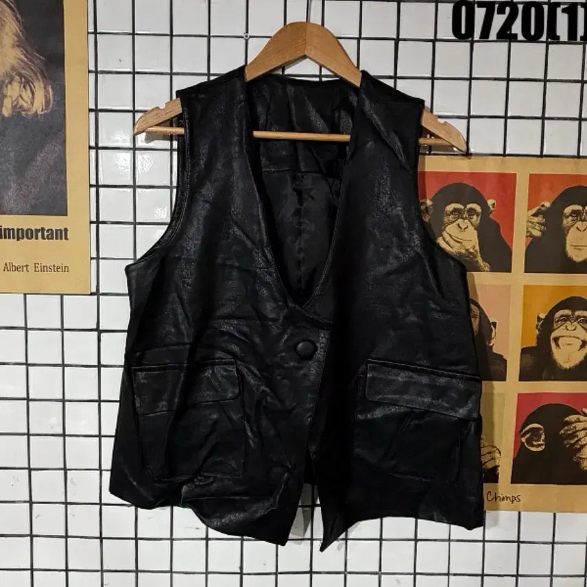 [BUNJANG] Faux Leather Black Vest S / 인조 가죽 블랙 베스트 S