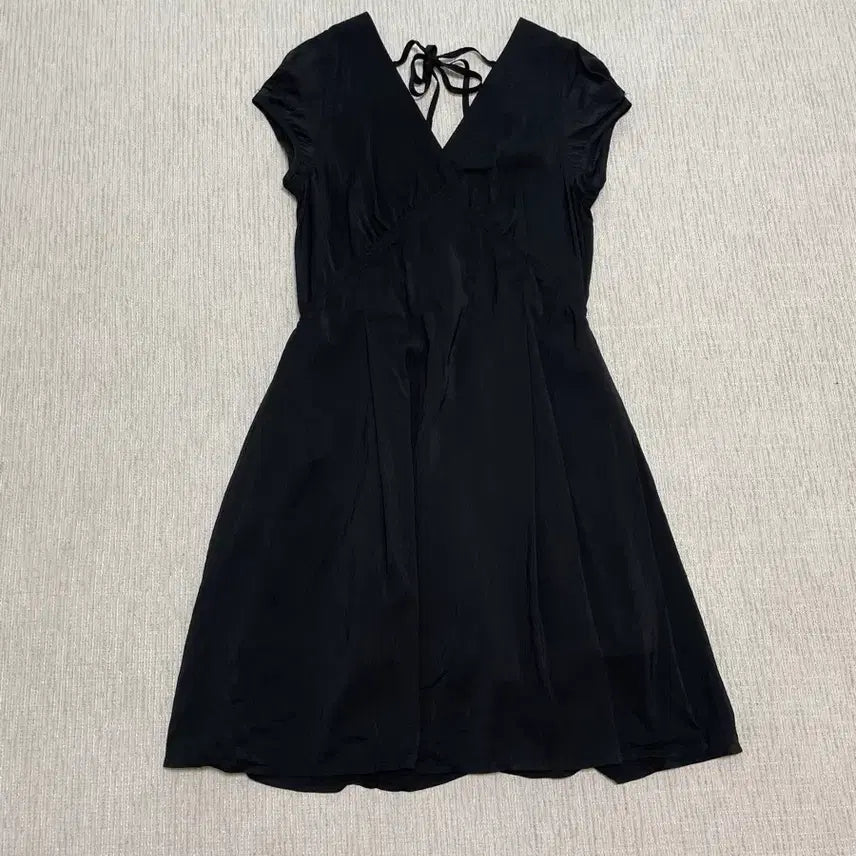 [BUNJANG] Jassp Sleeveless Strap Dress / 쟈습 민소매 끈원피스 Free