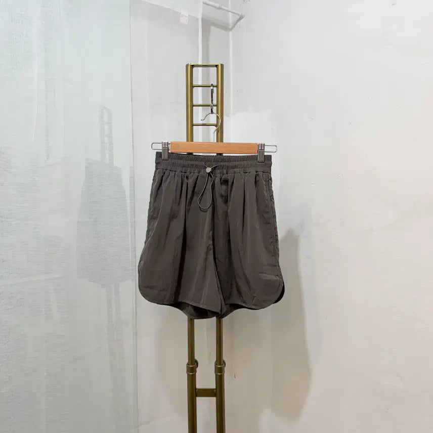 [BUNJANG] Side String Nylon Hotpants Shorts Training Pants Size S / (S)사이드스트링 나일론 핫팬츠 숏츠 트레이닝팬츠 4946