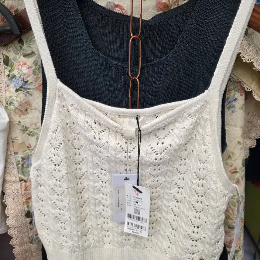 [BUNJANG] Guess Cropped Knit Tank Top S / 새상품)게스 크롭 니트 나시 S 80