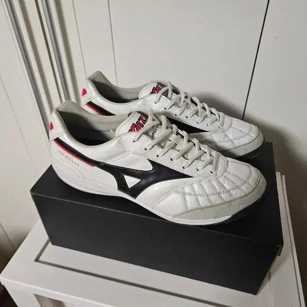 [BUNJANG] Mizuno Morelia Sala JP TF Soccer Cleats / (255) 미즈노 모렐리아 살라 jp tf 2회착