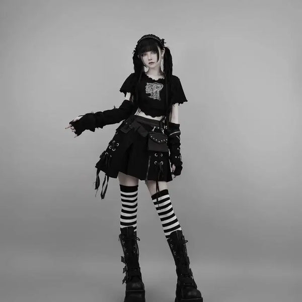 [BUNJANG] Dim Moir Paris Skull Shirt, Skirt, and Arm Warmers Set / 딤모아르 해골셔츠, 스커트, 암워머 리즈리사 디마럽 시허니 마즈 로지타 노에미