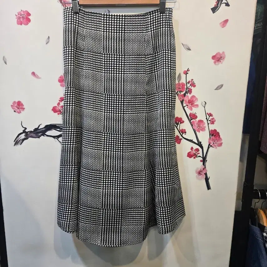 [BUNJANG] Check Pattern Flare Midi Skirt / 체크 패턴 플레어 스커트 0 (26)