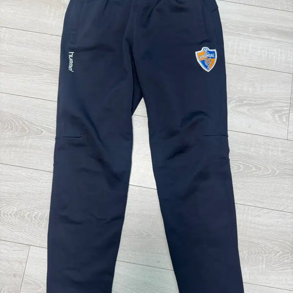 [BUNJANG] Ulsan Hyundai Hummel Training Long Pants / 울산현대 험멜 트레이닝 긴바지