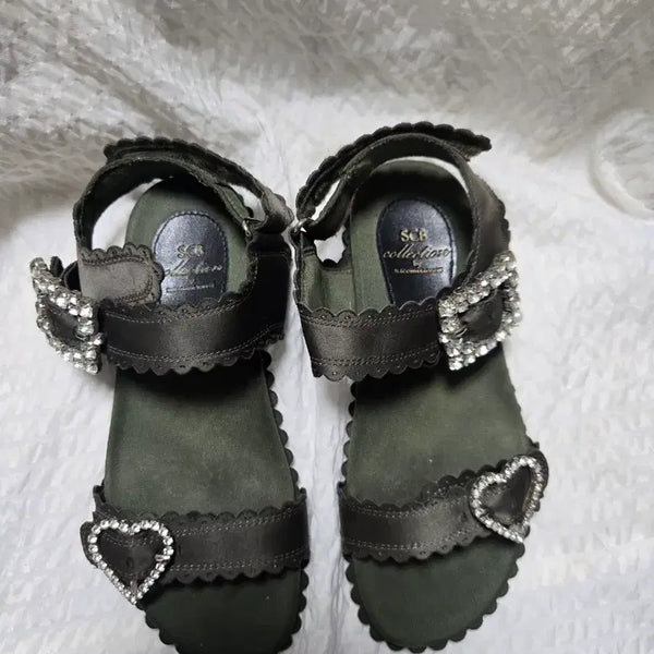 [BUNJANG] SUECOMMA BONNIE Tiara Sandals Khaki / 슈콤마보니 티아라 샌들 35