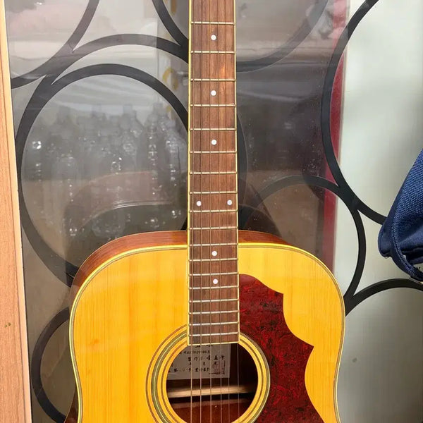 [BUNJANG] Classic Acoustic Guitar / 클래식 통기타 판매합니다