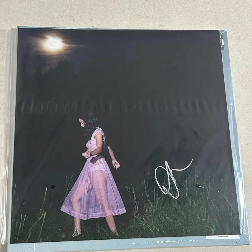 [BUNJANG] Olivia Rodrigo Signed Vinyl LP / 올리비아 로드리고 사인 lp