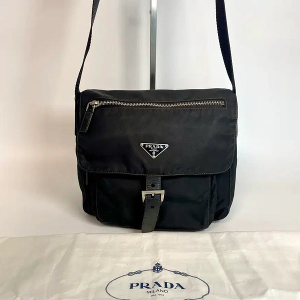 [BUNJANG] Prada One Buckle Nylon Black Crossbody Bag / 정품 프라다 원버클 블랙 크로스백