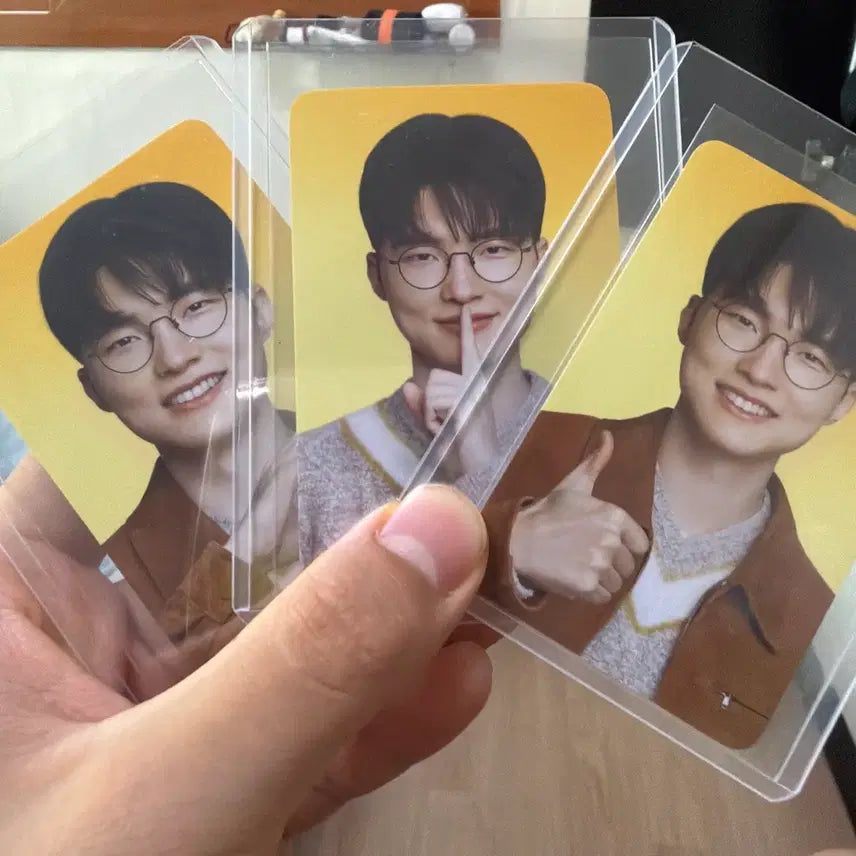 [BUNJANG] Faker McDonald's Limited Edition Photocard Bundle / 패이커 맥도날드 한정판 포카