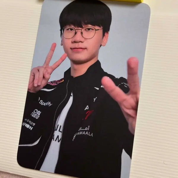 [BUNJANG] T1 Doran Cheerleader Photocard / T1 도란 치어부스 포토카드 양도합니다.