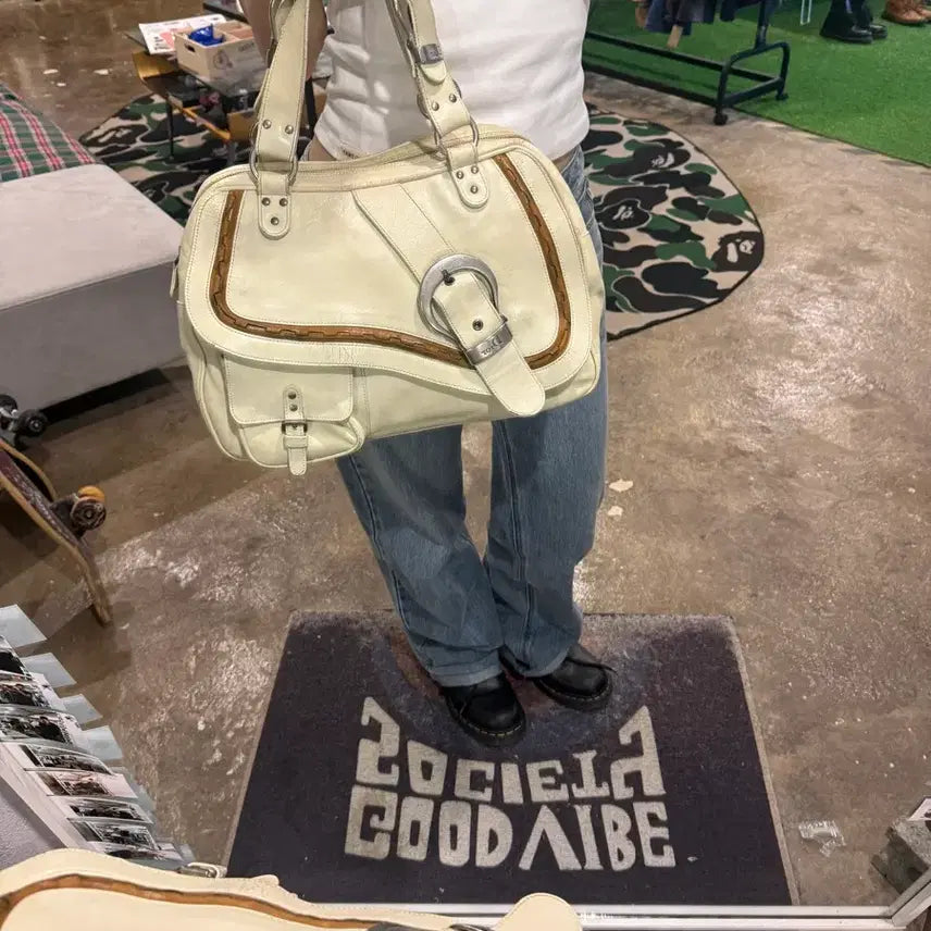 [BUNJANG] Christian Dior Vintage Gaucho Shoulder Bag / Christian Dior 빈티지 가우초 숄더백