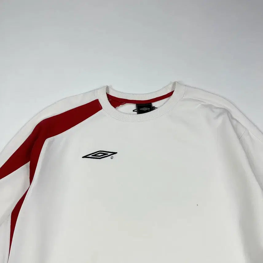 [BUNJANG] Umbro England National Team OG Crewneck Sweatshirt XXL / 엄브로 잉글랜드 국대 og 크루넥 맨투맨 (XXL)
