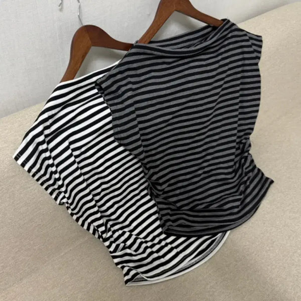 [BUNJANG] Off-Shoulder Shirring Stripe T-shirt Set (White/Black) / (샘플세일)오프숄더 셔링 스트라이프 티셔츠(화이트/블랙)