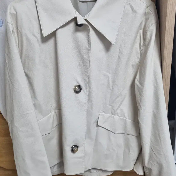 [BUNJANG] Kenneth Lady Beige Faux Leather Jacket Size 55 / 케네스레이디 베이지색 레자자켓 레자자켓 55