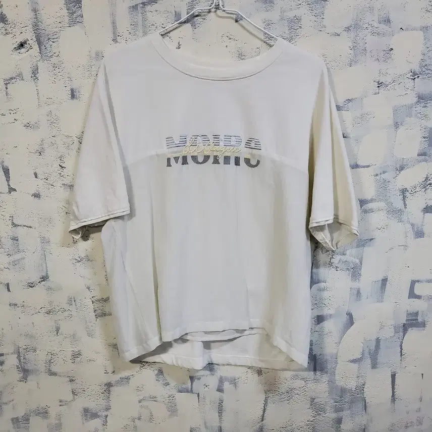 [BUNJANG] Graphic Logo Round Short Sleeve T-Shirt (Free Size) / sjsj  그래픽 로고 라운드 반팔티 free