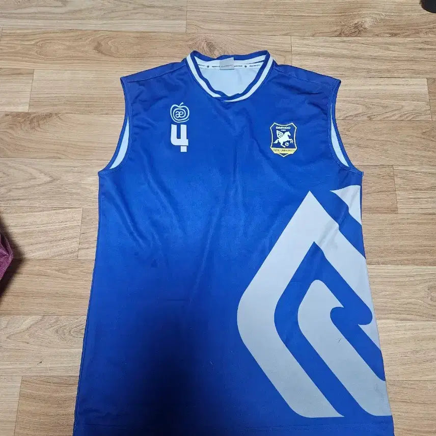 [BUNJANG] Ajou University Football Team Player Issue Vest 105 / 아주대 축구부 선수지급용 나시 105