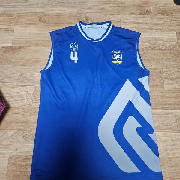 [BUNJANG] Ajou University Football Team Player Issue Vest 105 / 아주대 축구부 선수지급용 나시 105