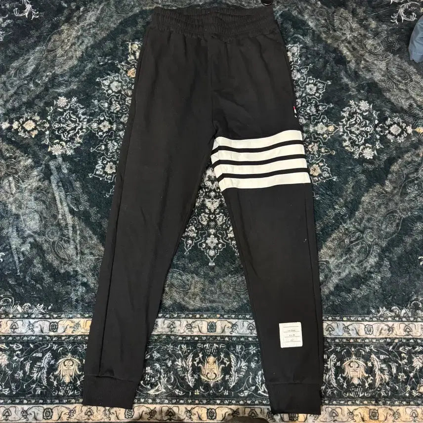 [BUNJANG] Thom Browne Jogger Pants / 톰브라운 조거팬츠
