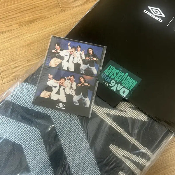 [BUNJANG] Day6 x Umbro Blanket / 급전) 데이식스 엄브로 담요