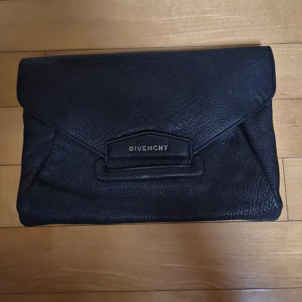 [BUNJANG] Givenchy Antigona Clutch Black Leather / 지방시 클러치