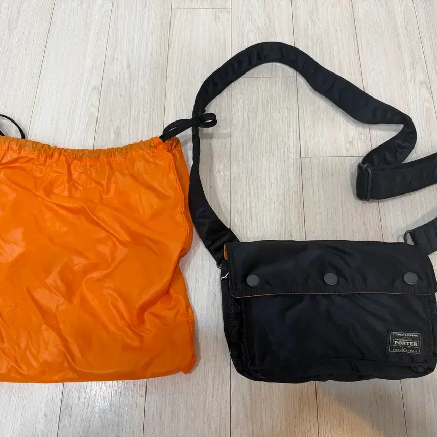 [BUNJANG] Porter Tanker Envelope Shoulder Bag / 포터 탱커 엔벨로프 숄더백