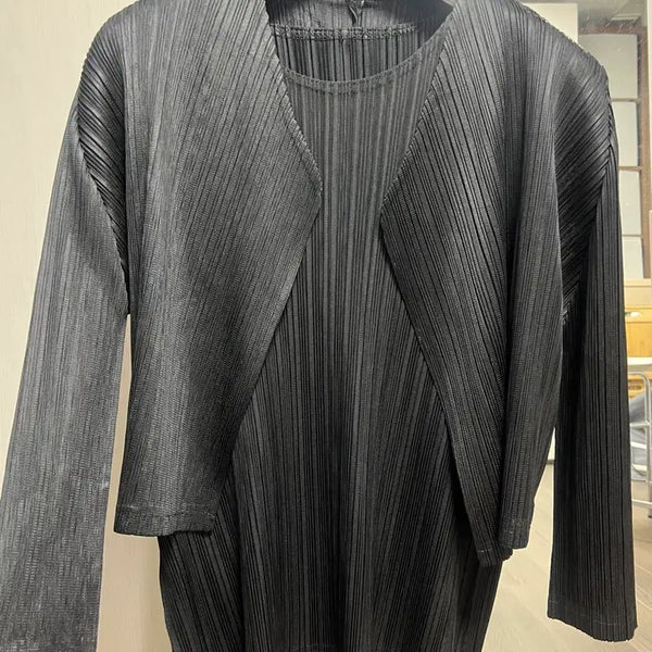 [BUNJANG] Pleated Cardigan / 플리츠 이세이 st 가디건 새상품