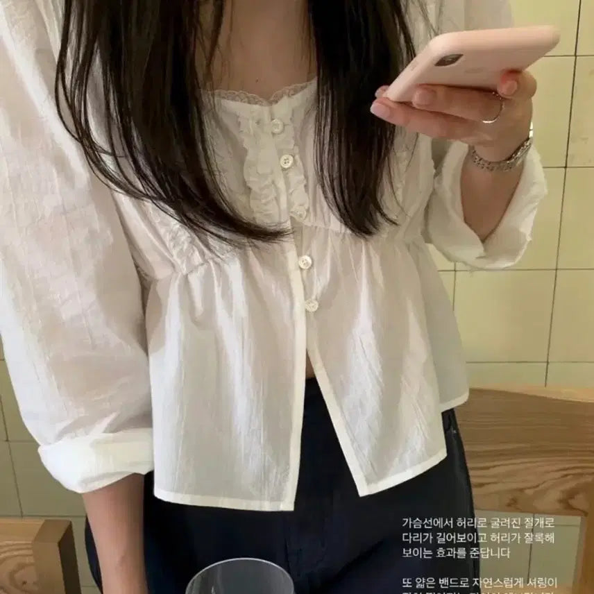 [BUNJANG] Lily Cots Lia Blouse / 릴리코츠 리아 블라우스