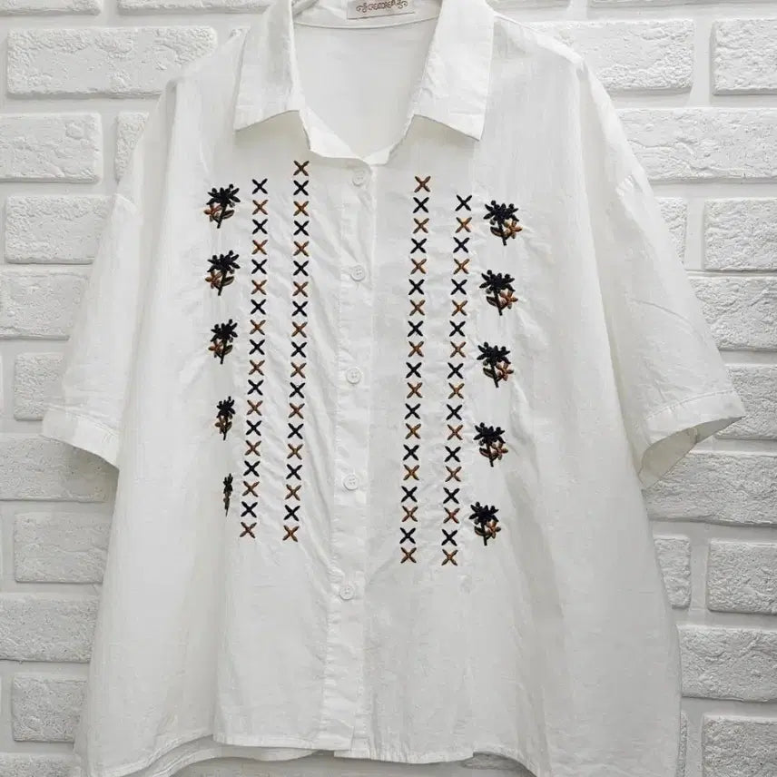 [BUNJANG] Crea Tole White Embroidery Shirt / A4847 (끄레아또래) 화이트 자수 셔츠