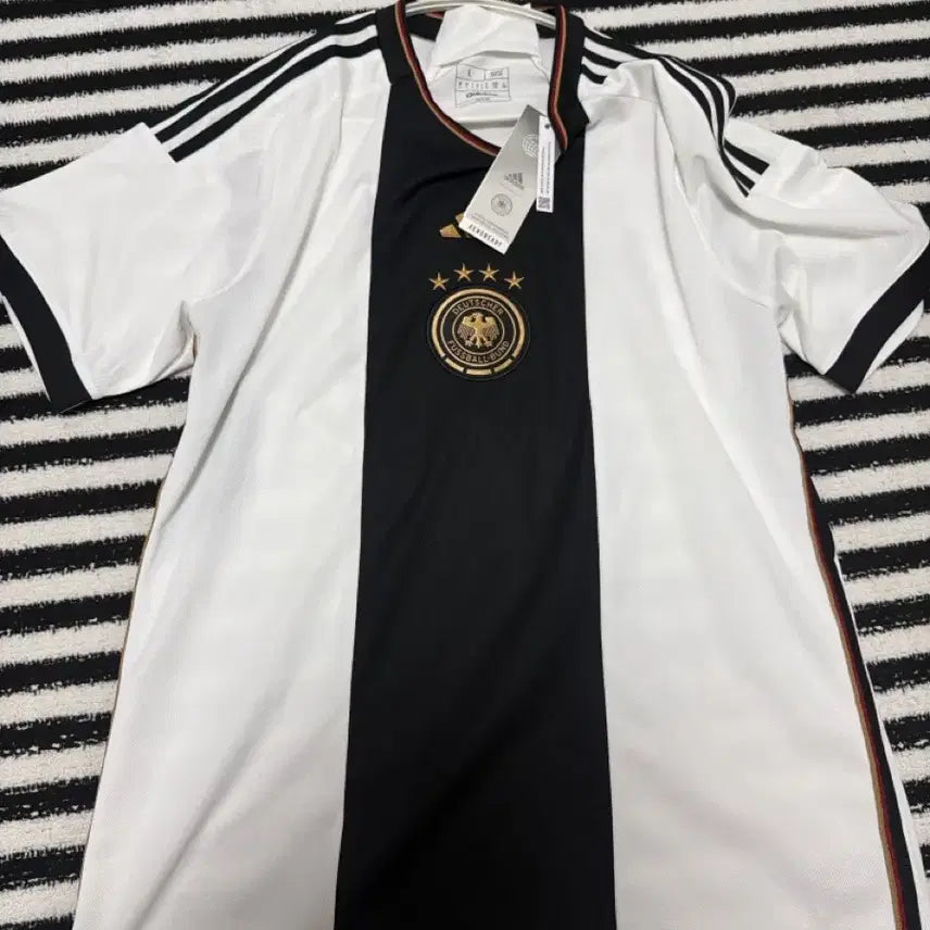 [BUNJANG] Adidas Germany National Football Team 2022-2023 Jersey / 아디다스 독일 축구 국가대표팀 유니폼 2022 2023