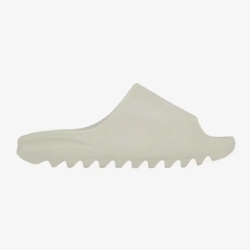 [BUNJANG] Yeezy Slide Cream US 9 / US 9 이지슬라이드 ys-01 크림 새상품