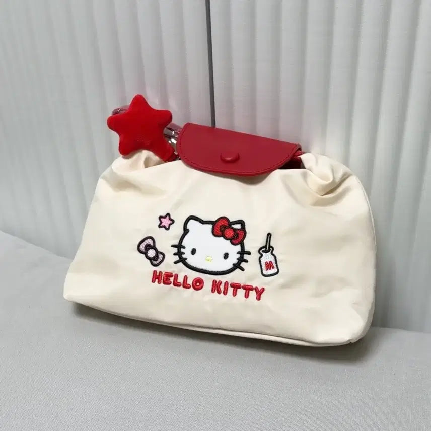 [BUNJANG] Hello Kitty Leather Point Shoulder Bag / [정품 라이센스] 헬로키티 가죽포인트 숄더백