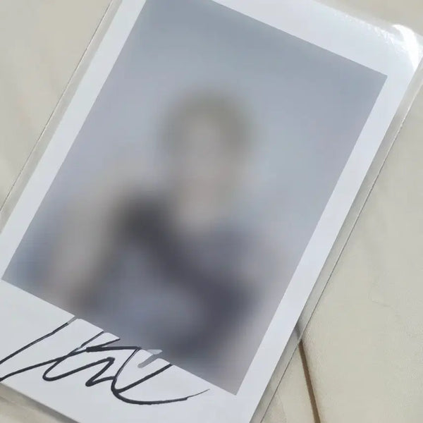[BUNJANG] XLOV WUMUTI Autographed Polaroid Photo / 엑스러브 XLOV ASIA TOUR IN SEOUL 우무티(WUMUTI) 싸인 폴라 팔아요~