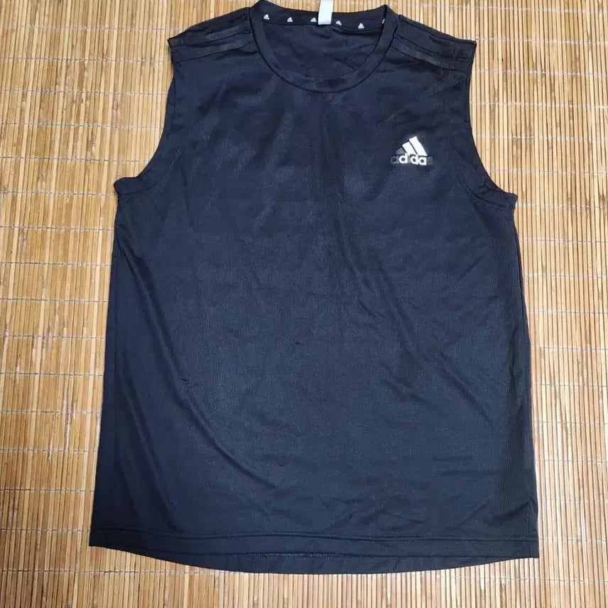 [BUNJANG] Adidas Black Sleeveless T-Shirt / 진천군청 태권도 민소매 나시