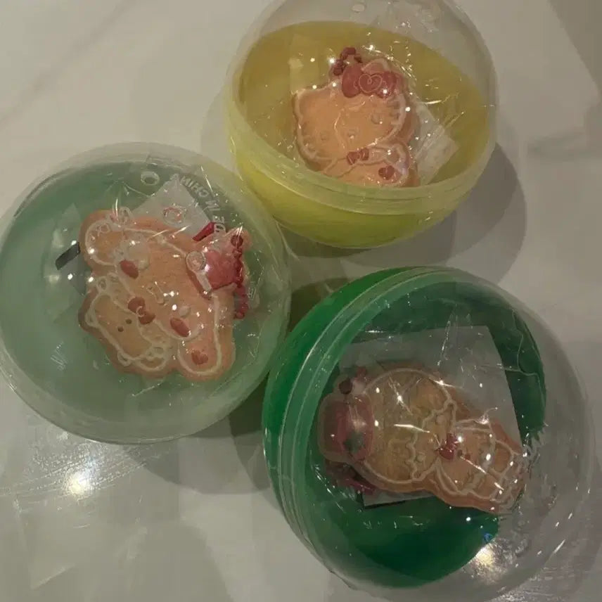 [BUNJANG] Sanrio Sweet Holiday Cookie Gacha Keyring / 산리오 스위트 홀리데이 쿠키 가챠 키링